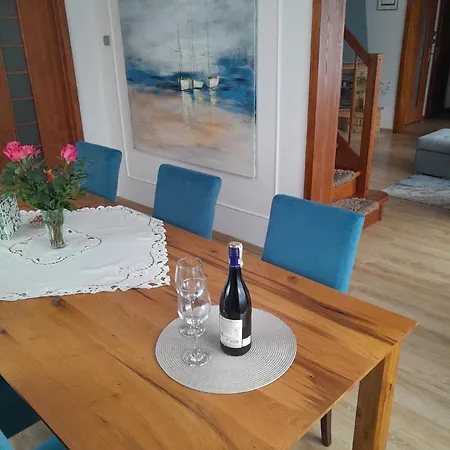 In Mit Grill Und Garten Holiday home